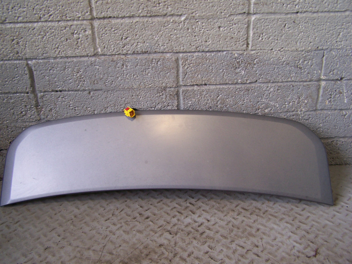 Discovery Sport Bonnet Airbag Pedestrian Grey Land Rover 2014 to 2019