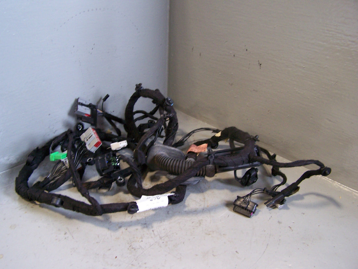 Discovery Sport Door Wiring Loom Near Side Front HK72-14630 CTC Land Rover