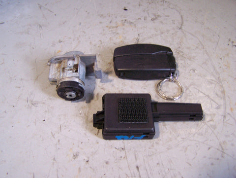 Freelander 2 x 1 Key Door Lock and Reciever Land Rover 2006 to 2015 R07075