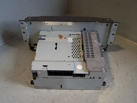 Range Rover Sport Radio With CD Player VUX500510 HSE L320 2005 to 2009