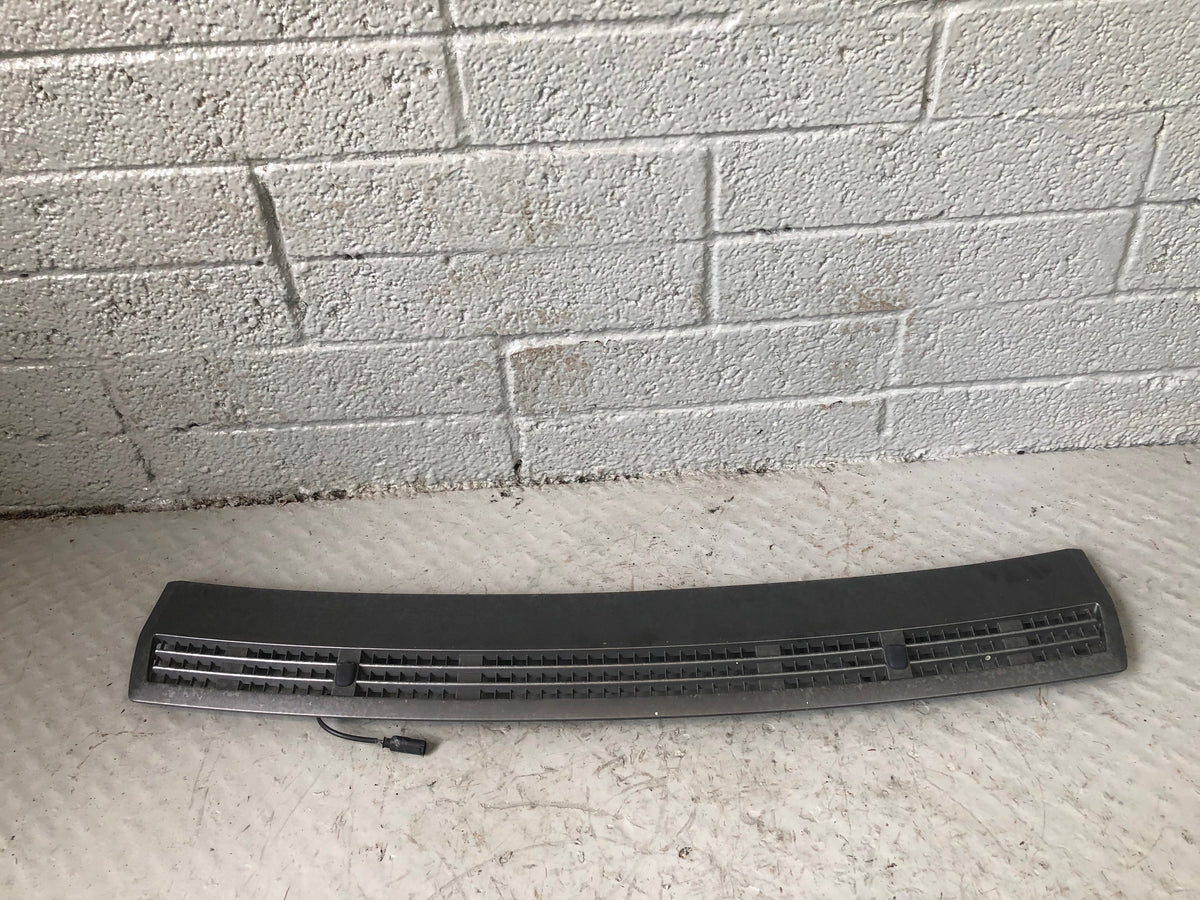 Range Rover L322 Bonnet Grill Under Windscreen 2002 to 2013 K11056