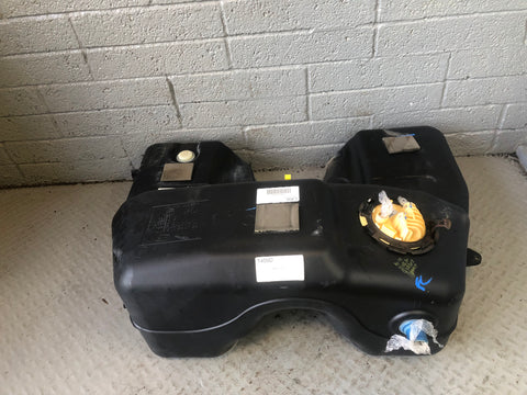 Range Rover L405 Fuel Tank with In-Tank Pump and Sender 4.4 TDV8 2013 to 2017