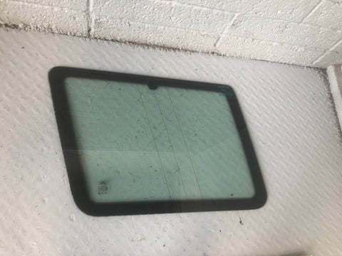 Discovery 2 Window Glass Quarter Near Side Rear Land Rover 1998 to 2004