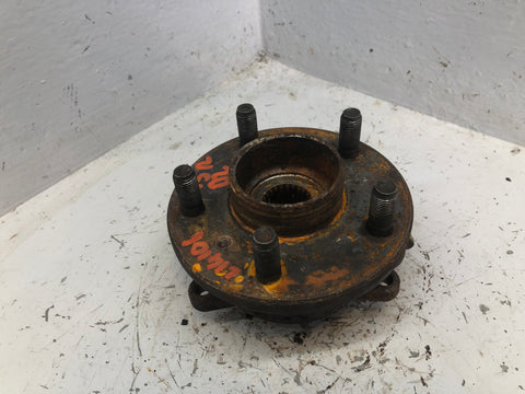Discovery 2 Hub Bare with ABS Sensor Near Side Rear TD5 Land Rover 1998 to 2004