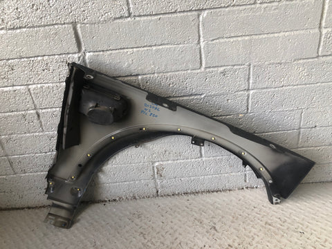 Discovery 4 Front Wing Near Side Santorini Black LRC 820 2009 to 2016 D13086