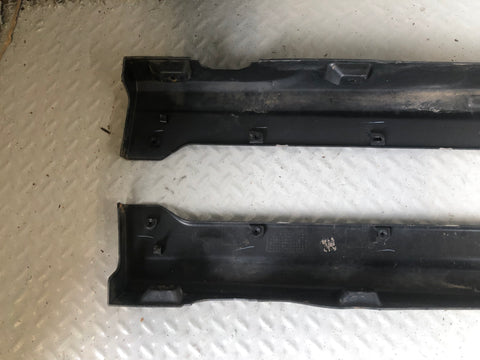 Freelander 2 Sill Cover Trims Pair Land Rover 2006 to 2014 Black Plastic D08066