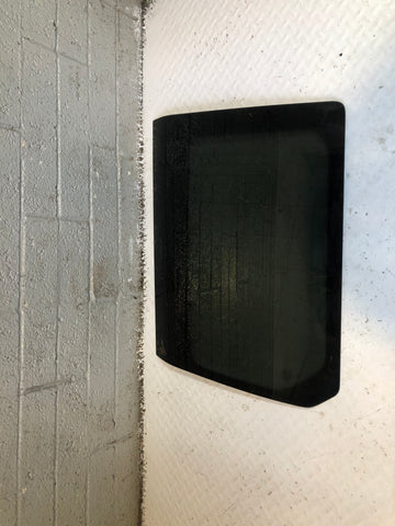 Discovery 3 Window Glass Quarter Off Side Rear Land Rover 2004 to 2009 Tinted