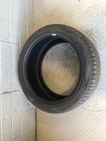 Churchill Part Worn Tyre 275/40ZR20 6mm Tread 275 40 20 D17066C