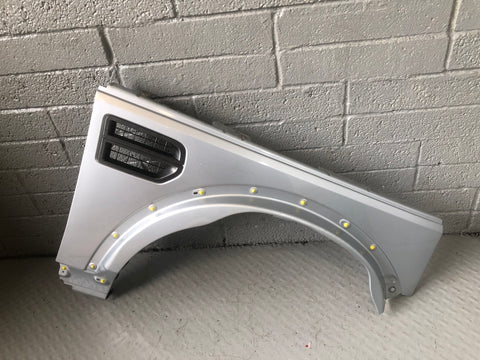 Discovery 3 Wing Off Side Front Zermatt Silver Land Rover 2004 to 2009 K02066