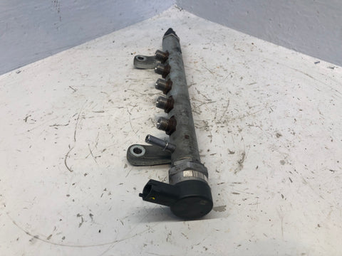 Freelander 2 Fuel Rail and Pressure Sensor 2.2 TD4 9671002980 Land Rover