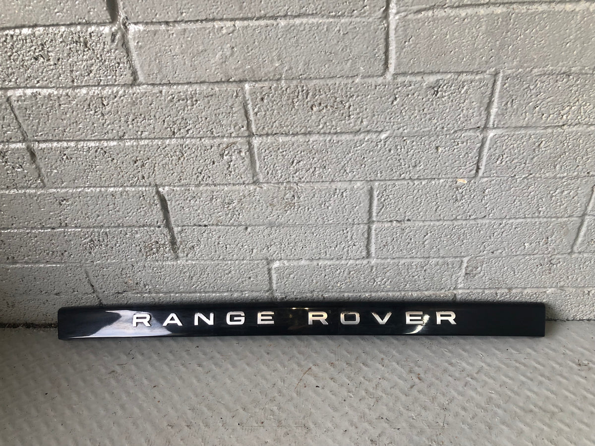Range Rover Sport Tailgate Trim Santorini Black Facelift 2011 to 2013 D16076