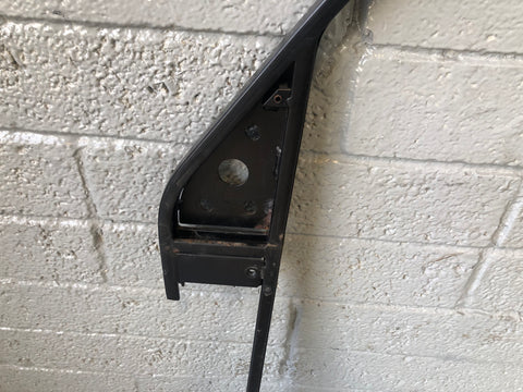 Discovery 2 Door Frame Window Off Side Front Land Rover 1998 to 2004 L20076