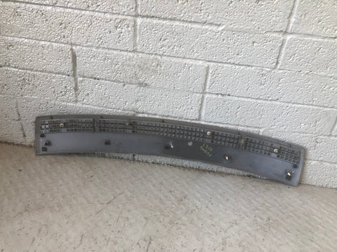 Range Rover L322 Bonnet Grill Under Windscreen 2002 to 2013 D01076