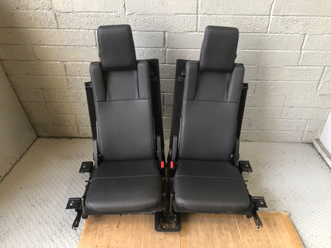 Discovery 3 Seats Rear 3rd Third Row in Black Land Rover 2004 to 2009 J17076