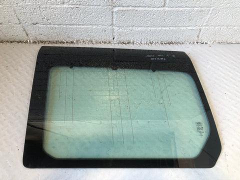 Discovery 3 Window Glass Quarter Near Side Rear Land Rover 2004 to 2009 Clear