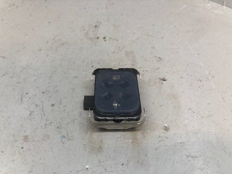 Jaguar XF Rain Sensor Windscreen X250 8X23-17D547-CA 2009 to 2015