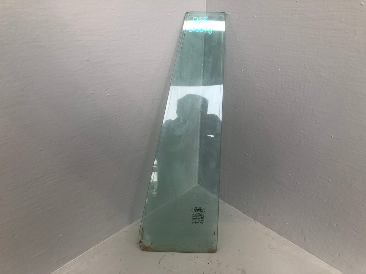 Discovery 2 Door Glass Off Sider Rear Quarter Land Rover Clear Tint 1998 to 2004