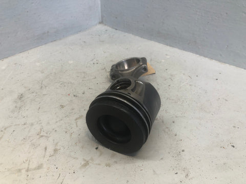 2.2 TD4 224DT Piston and Con Rod Land Rover Freelander 2 Range Rover Evoque