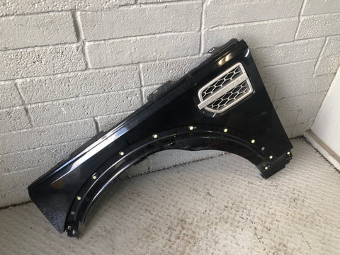 Discovery 4 Front Wing Near Side Santorini Black LRC 820 2009 to 2016 D13086
