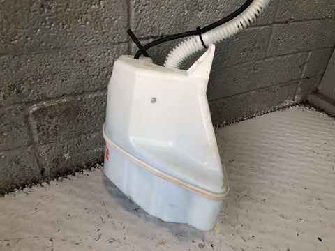 Freelander 2 Washer Bottle Windscreen and One Pump Land Rover 2006 to 2015