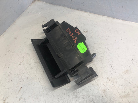 Discovery 4 Ashtray Front Land Rover AH22-048A02-A 2009 to 2016 D03086
