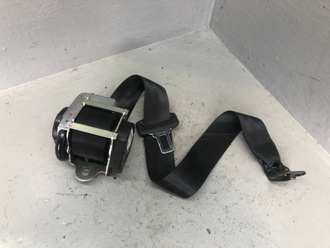 Discovery Sport Seat Belt Off Side Rear 3rd Row L550 Land Rover 2014 to 2019