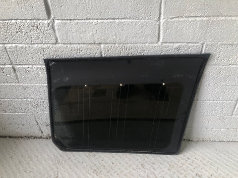 Discovery 4 Window Glass Quarter Near Side Rear Land Rover 2009 to 2016