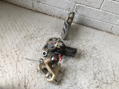 Discovery 3 4 Tow Bar Ball Land Rover Fixed 2004 to 2016 J12086