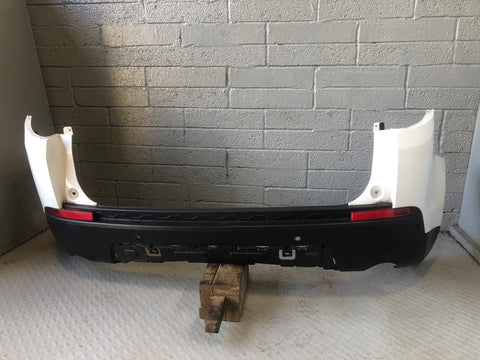 Discovery Sport Rear Bumper Fuji White 847 L550 2014 to 2019 J15066