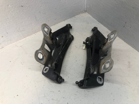 Range Rover L405 Bonnet Hinges Pair Of in Black 2013 to 2017