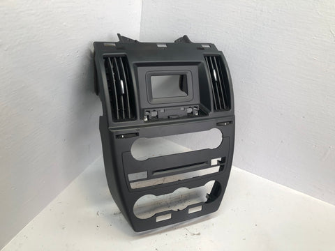 Freelander 2 Centre Dashboard Vent Panel Facelift Land Rover 2011 to 2014 D02106