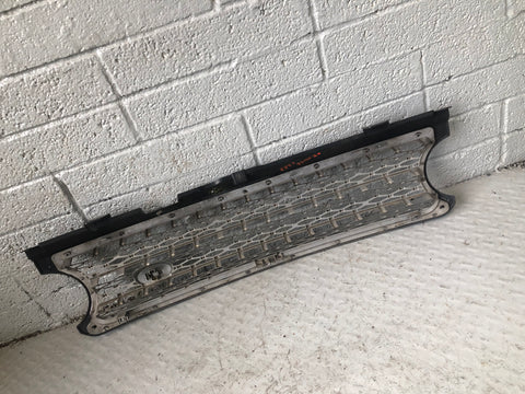Range Rover L322 Grille Front Facelift Grey Land Rover 2006 to 2010 K11056