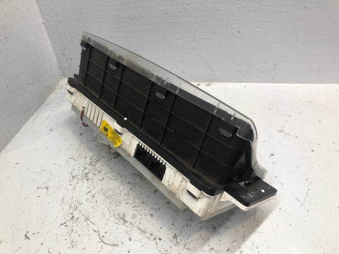 Discovery 2 TD5 Instrument Cluster Auto YAC001470 Land Rover 2002 to 2004