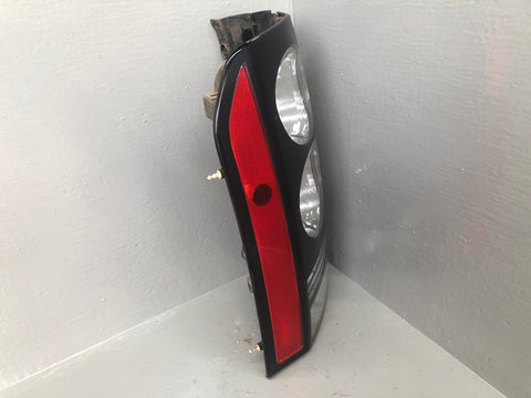 Discovery 4 Rear Light Near Side Tail Lamp EH22-13405-AA Land Rover 2014 to 2016