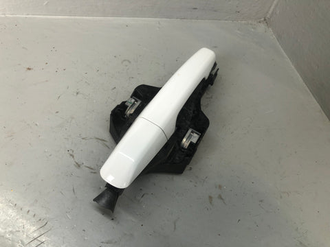 Discovery Sport Door Handle Exterior Near Side Front Fuji White Land Rover