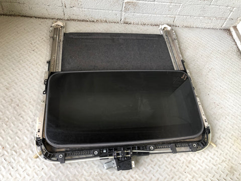 Toyota RAV4 XA30 Sunroof Assembly with Motor Electric 2006 to 2012