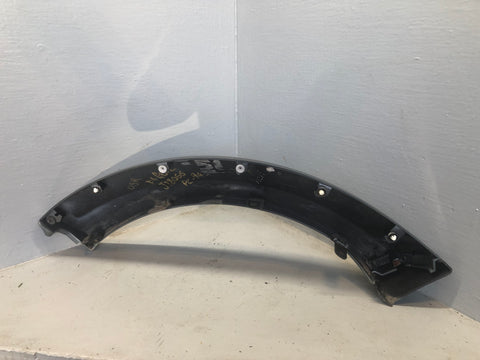 Discovery 4 Wheel Arch Trim Rear Quarter Right Scotia Grey Land Rover