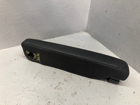 Discovery 3 Armrest Black Leather Off Side Front Driver Land Rover J14096