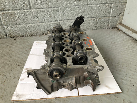 Cylinder Head 3.0 TDV6 Right Discovery 4 Range Rover Sport Land Rover D11096