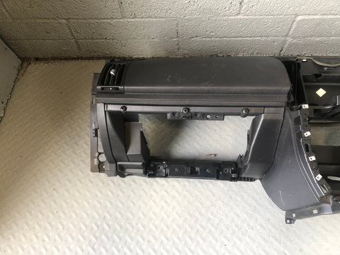 Freelander 2 Dashboard with Airbag Black Land Rover 2006 to 2014 D08066