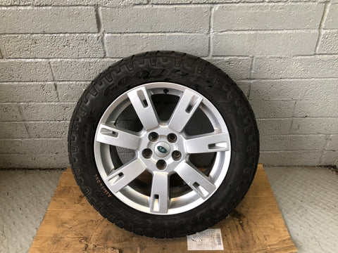 Discovery 4 Alloy Wheels and Tyres 255/55R19 Set of x 4 Land Rover K26086