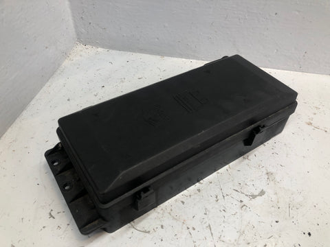 Discovery 2 Under Bonnet Fuse Box TD5 Land Rover YQE000300 1998 to 2004
