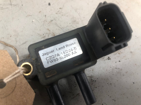 Discovery 4 DPF Pressure Sensor FW93-5L200-AA 3.0 TDV6 Land Rover 2014 to 2016