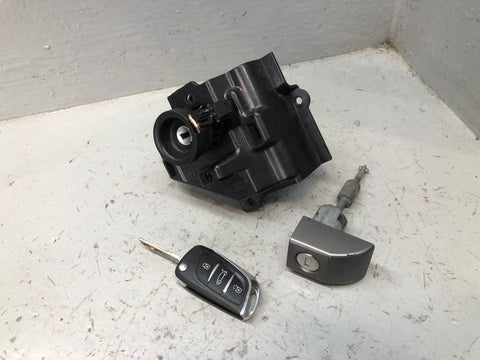 Range Rover L322 Ignition Barrel with Key Lock Set 3.6 TDV8 2006 to 2009 D29096