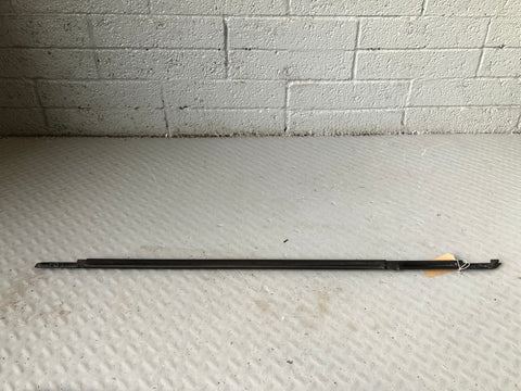 Range Rover Sport Window Weather Strip External Off Side Front Black L494