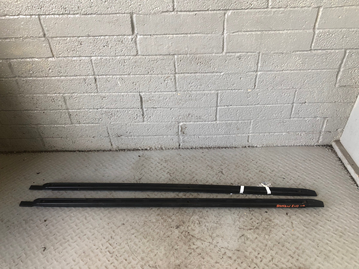 Discovery 3 Roof Rails Three Quarter Length Roof Bars Land Rover J12086