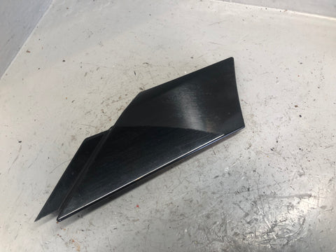Discovery Sport Wing Trim Near Side FK72-16D281-AD Santorini Black Land Rover