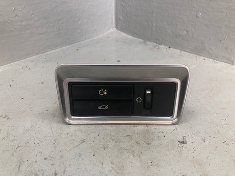 Jaguar XF Tailgate Fog Light Switch DX23 11654 AA X250 2007 to 2015