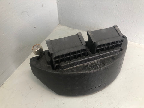 Range Rover L405 Tool Kit Foam Surround CPLA 17B043 AC 2013 to 2017 L18085