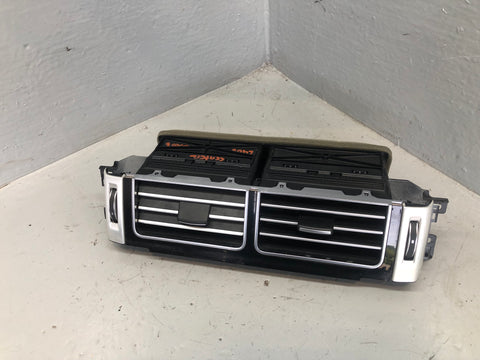 Range Rover L405 Dashboard Air Vents Centre CK52-01820-A 2013 to 2017